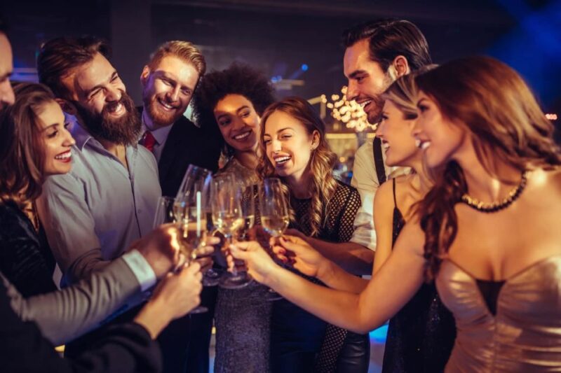 Las Vegas Private Party Bus Club Crawl - Comparing Cost and Value for Your Vegas Night