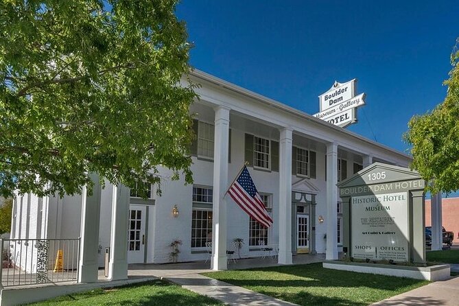 Las Vegas Red Rock Canyon and Nelson Ghost Town - Art in the Desert at Seven Magic Mountains