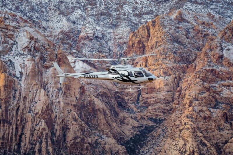 Las Vegas: Red Rock Canyon and Vegas Strip Helicopter Tour - What You Can Expect During the 30-Minute Flight