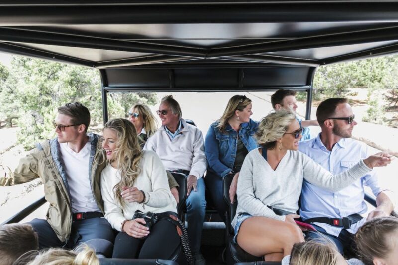 Las Vegas: Roundtrip Flight to Grand Canyon & Hummer Tour - The Experience of the Guides and Commentary