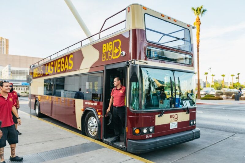 Las Vegas: Sightseeing Night Tour by Open-top Bus - Practical Details: Meeting Point, Accessibility, and Tips