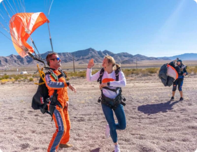 Las Vegas Skydive Experience with Hotel Pickup and Drop Off - Physical Requirements and Restrictions