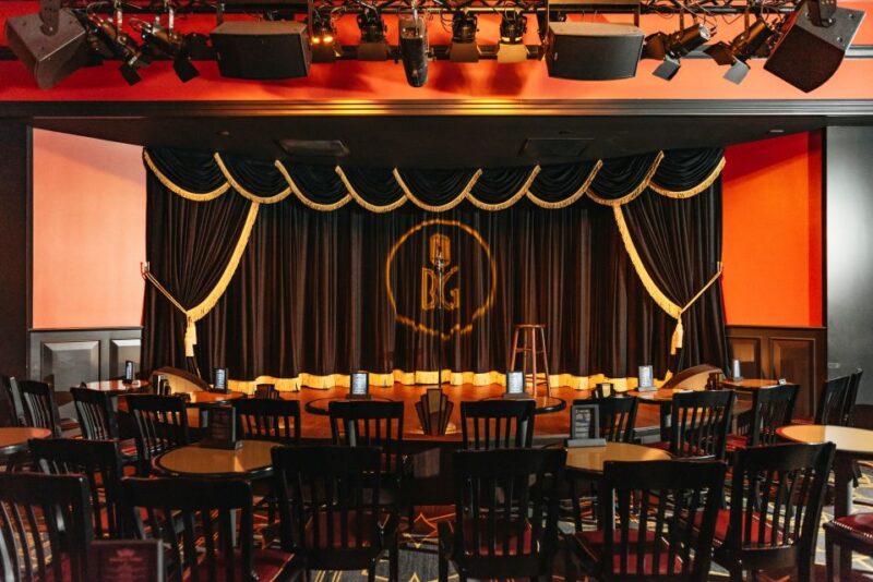 Las Vegas Strip: Brad Garretts Comedy Club at MGM Grand - Booking Your Ticket: Whats Included and What’s Not