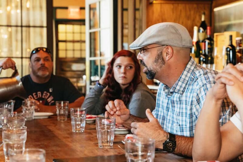 Las Vegas Strip: Celebrity Chefs Small Group Food Tour - Pacing, Crowd Levels, and Group Size