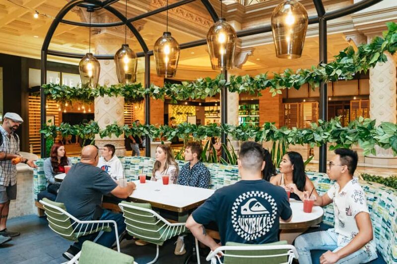 Las Vegas Strip: Celebrity Chefs Small Group Food Tour - Balancing Food and Storytelling