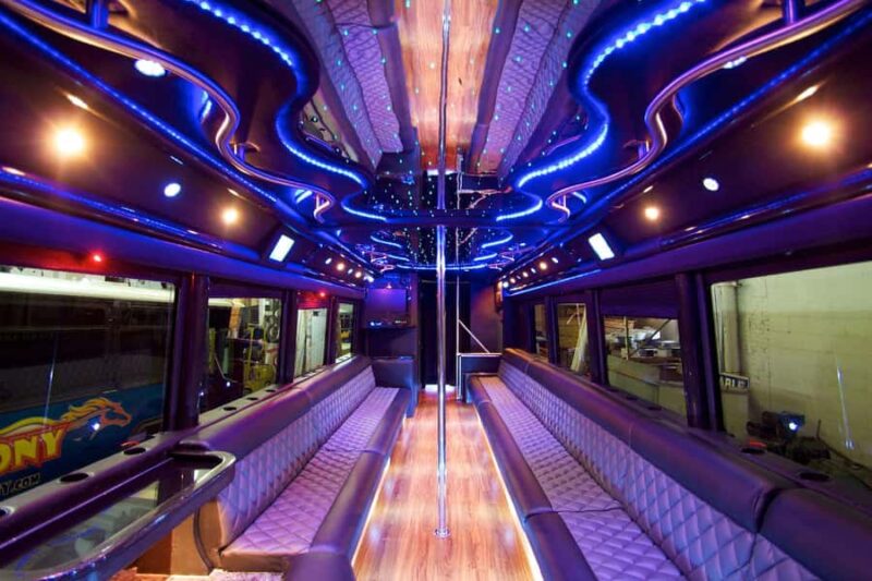 Las Vegas: VIP Club Crawl with Party Bus and Drinks - Key Points