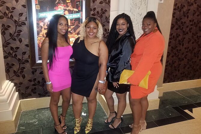 Las Vegas VIP Party Bus Crawl - The Party Bus: Open Bar and Unlimited Drinks