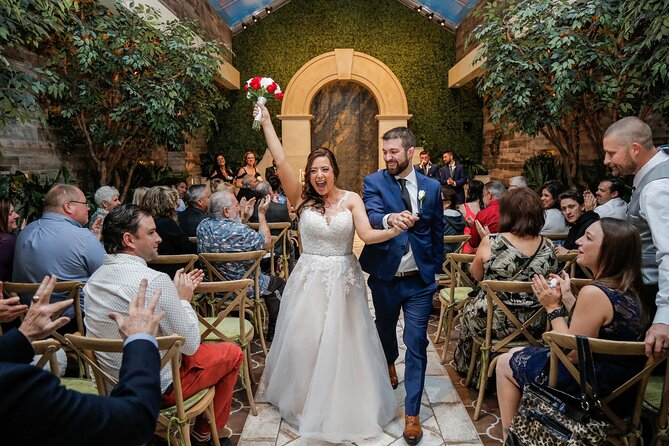 Las Vegas Vow Renewal Package - Group Size and Privacy