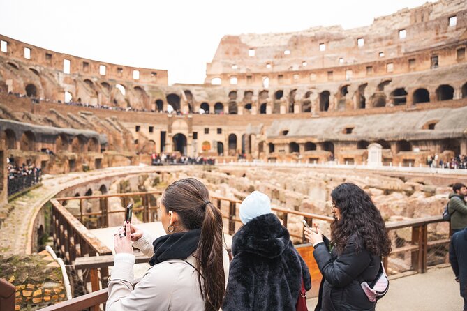 Last Entry Colosseum, Arena, Forum & Rooftop Aperitif Small Group - Exclusive Access to the Gladiator Gate and Arena Floor