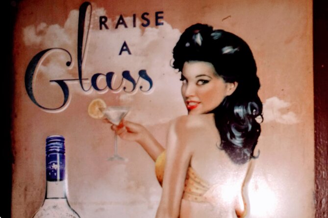 Late Night Savannah Haunted Pub Crawl - Bar Stops with a Haunted Twist