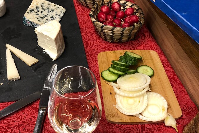 Latin Quarter Unbottled - Wine History & Tastings - Pacing and Physical Requirements