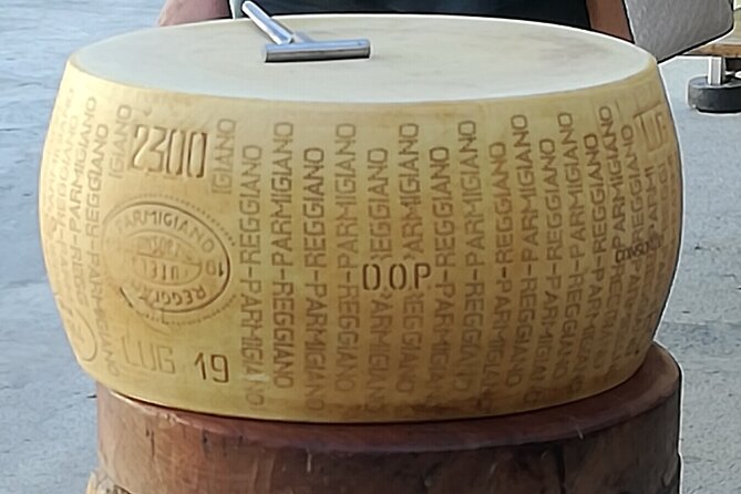 Laura's Private Parma Food Tour with Pick Up (no bus) - Logistics and Booking: Seamless and Well-Organized