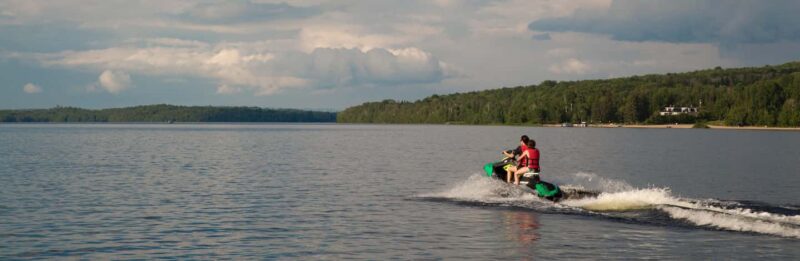 Laurentians: Jetski experience - Languages and Guides