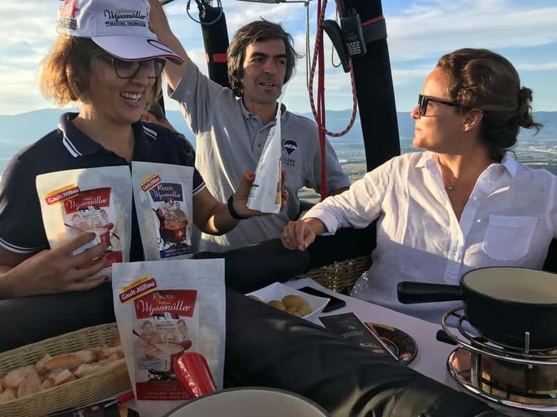 Lausanne: Swiss Fondue Flight in a Hot Air Balloon - Key Points