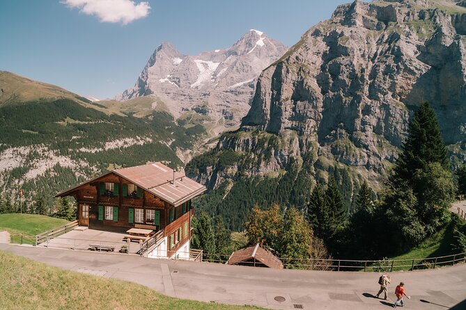 Lauterbrunnen Private Tour, Photoshoot, Fondue Picnic - Discover the Magic of Lauterbrunnen with a Private Tour and Photoshoot
