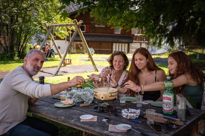 Lauterbrunnen Private Tour, Photoshoot, Fondue Picnic - The Fondue Picnic in the Swiss Alps