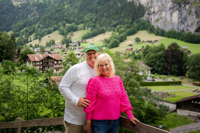 Lauterbrunnen Private Tour, Photoshoot, Fondue Picnic - Professional Photography and Photo Delivery