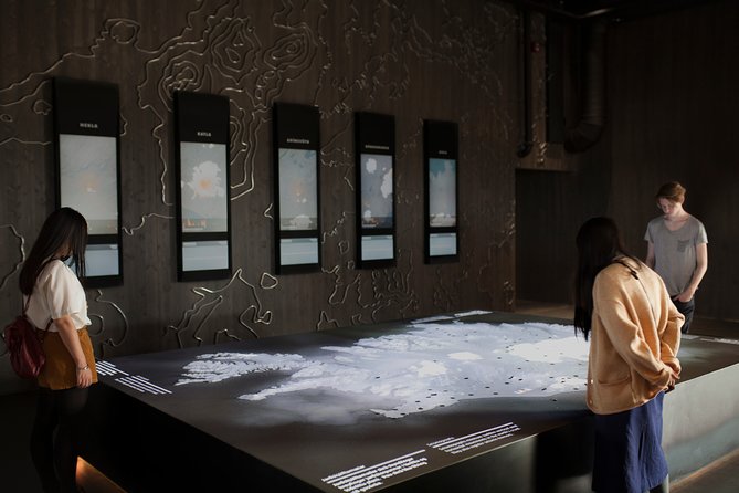 Lava Centre Interactive Volcano Exhibition - Comparing the Lava Centre to Other Icelandic Geological Attractions