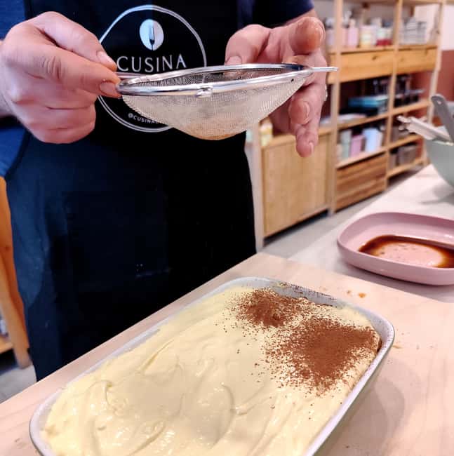 Lazise: Fresh Pasta and Tiramisù Cooking Class at Lake Garda - The Atmosphere and Environment