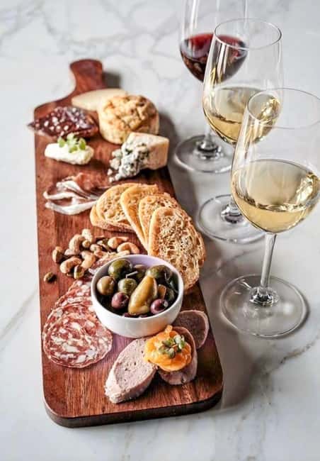 Lazise: Wine Tasting Experience with Local Delicacies - Authentic Wine Tasting in Lazise with Local Delicacies