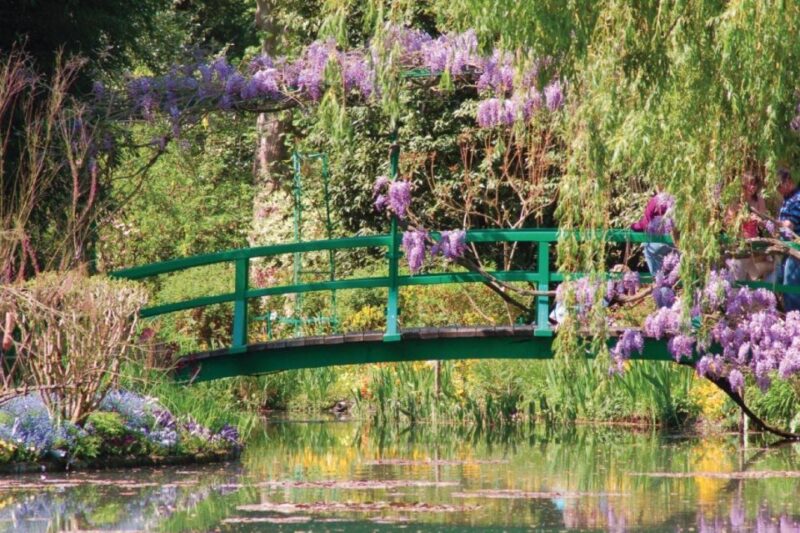 Le Havre to Giverny : Private Tour from Cruises & Hotels - Optional Guided Commentary and Recommendations