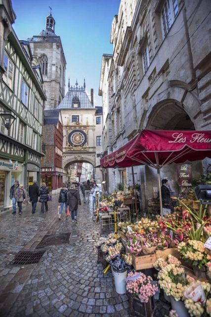 Le Havre to Rouen : Private Tour from Cruises & Hotels - Visiting the Rouen Grand Clock Street