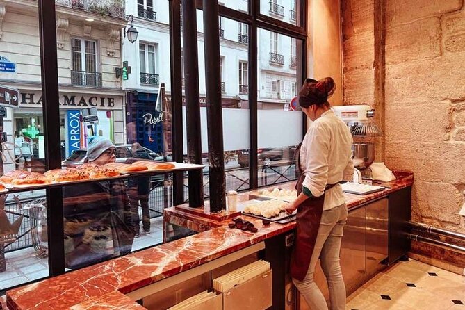 Le Marais Paris VIP Guided Small Group Food Tour Max 6 People - The Intimacy of a Small-Group Experience