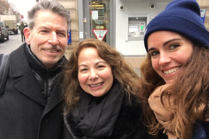 Le Marais Private Walking Tour with a Local, Explore its Old World Charm - The Neighborhood on the Banks of the Seine