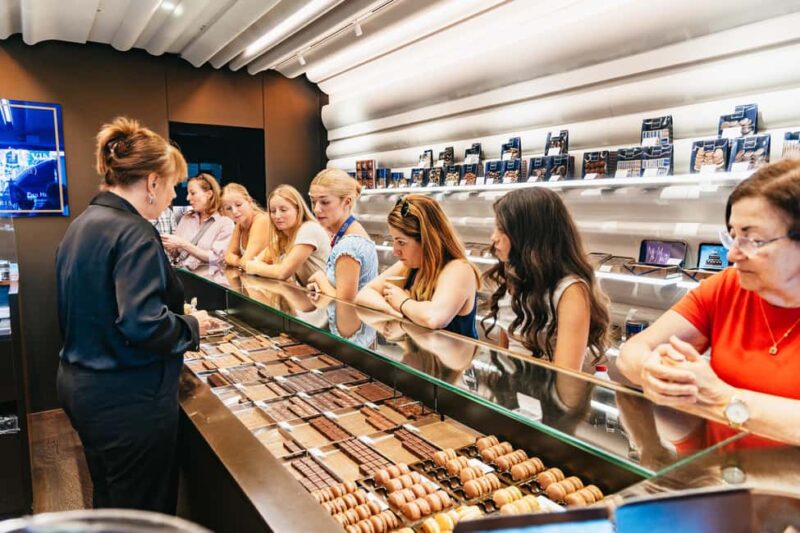 Le Marais Walking Food Tour with Cheese, Wine & Pastries - The Restaurant Stop and Seasonal French Specialties