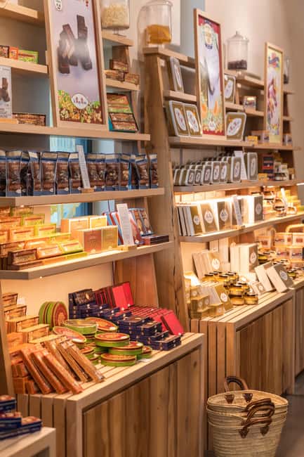 Le Roy René: "Christmas in Provence" gourmet tour - Who Would Most Enjoy This Tour?