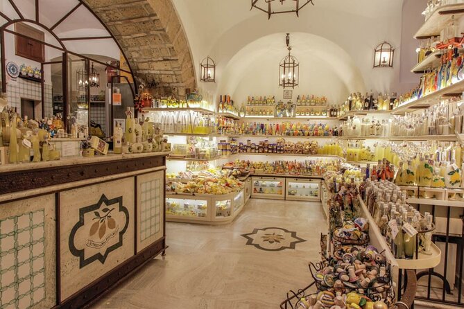 Learn how to make Amalfi limoncello - Meet in Amalfi’s Piazza Duomo for a Personal Introduction