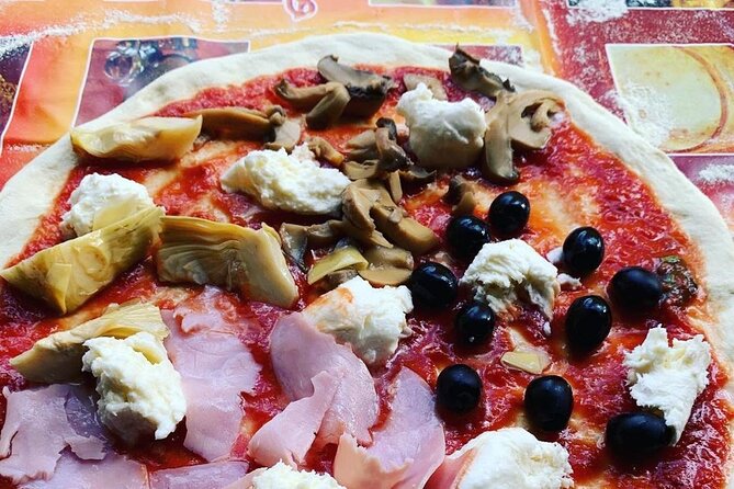 Learn how to make pizza and Tiramisù Cooking Class in Siena - Location and Accessibility in Siena