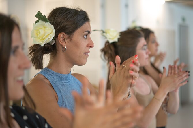 Learn Rumbas or Sevillanas in 90 minutes - Gift Flower - Booking and Cancellation Policies