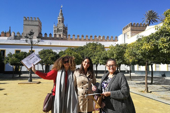 Learn Spanish Seville Santa Cruz Walking Tour - Coffee or Tea Break: A Relaxing Pause