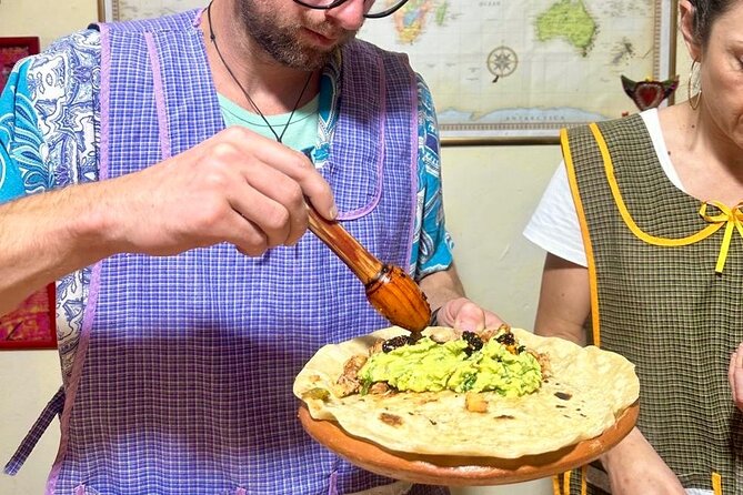 Learn to Cook Mexican Burritos - Group Size and Accessibility