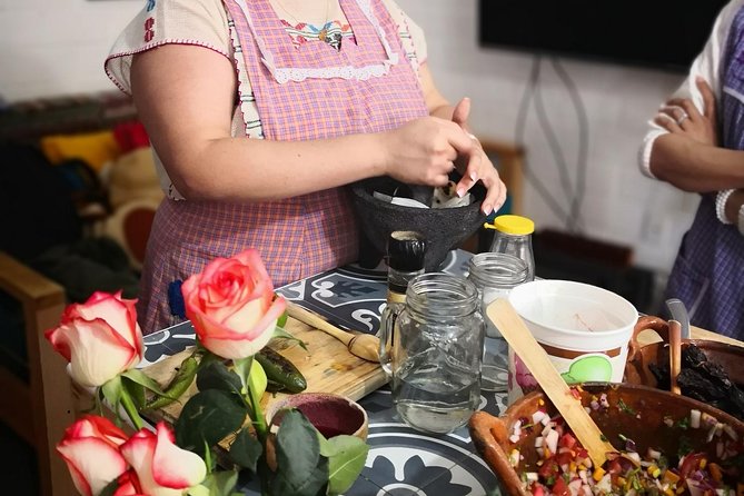 Learn to Cook Mexican Salsas - Key Points