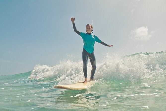 Learn to surf on the endless beaches in southern Fuerteventura - Equipment and Safety Measures on the Beach