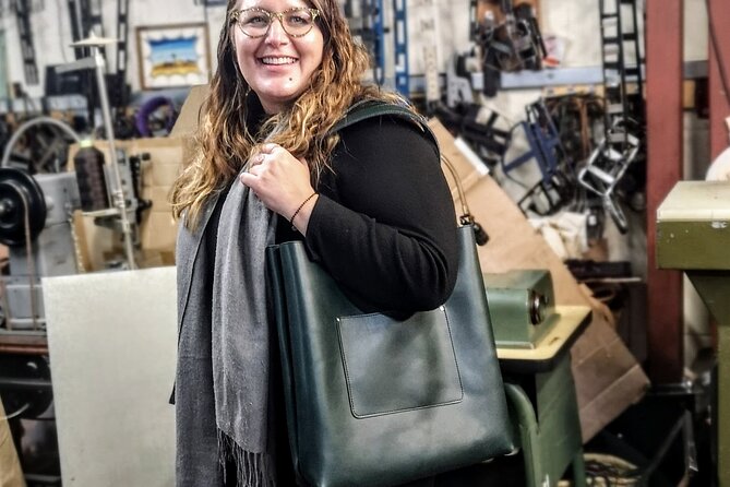 Leather workshops, Private classes - The Quality of Materials and Patterns