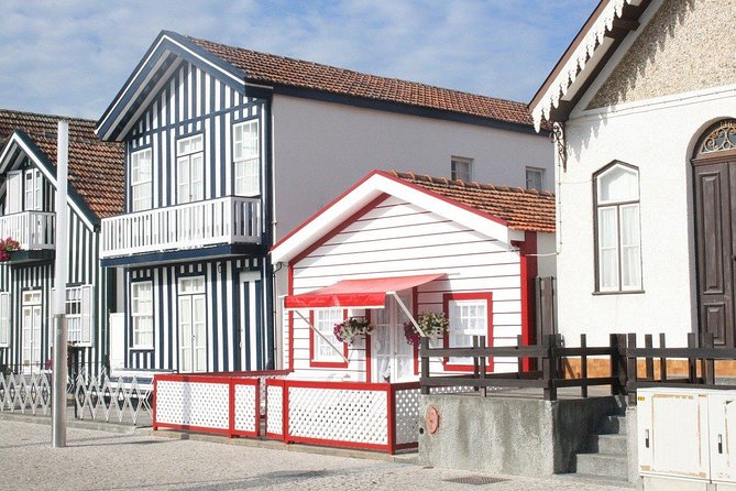 Leave Porto and go walk along the Passadiços do Paiva, Arouca - Highlights of the Stops at Vau River Beach and Espiunca