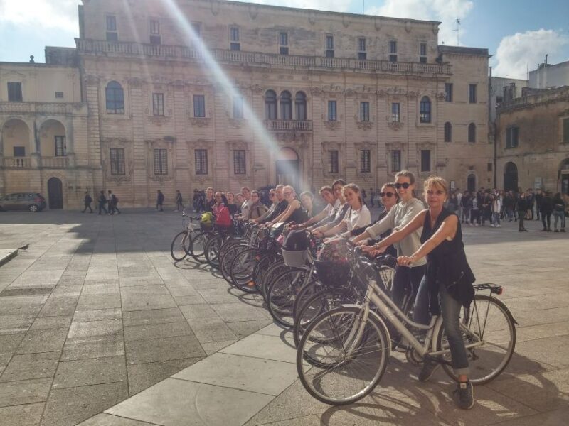 Lecce: City Highlights Guided Tour by Rickshaw - Logistics and Group Size Options