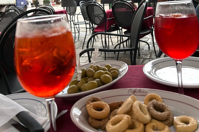 Lecce: E-Bike tour to Galatina with old olive mill & wine taste - Optional Wine Tasting or Puglian Lunch in Galatina