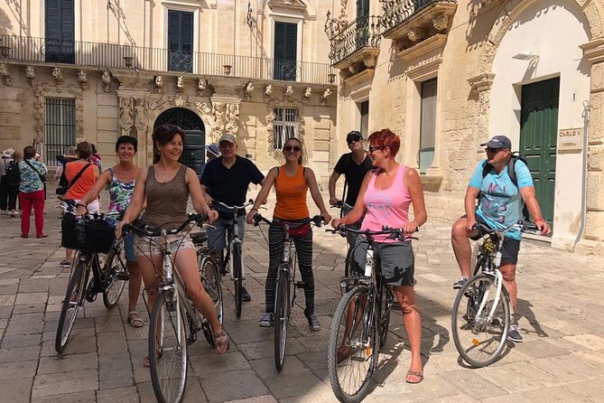 Lecce Historical Attractions Tour in Group (2h) - Piazza SantOronzo and Lecce’s Roman Ruins