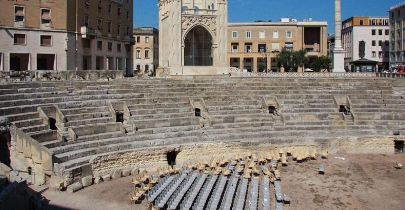 Lecce: Walking Tour - Exploring the Roman Amphitheater and SantOronzo Square