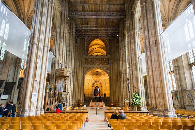 Leeds Castle, Cliffs of Dover and Canterbury Day Trip from London with Guided Cathedral Tour - Practical Tips for the Tour