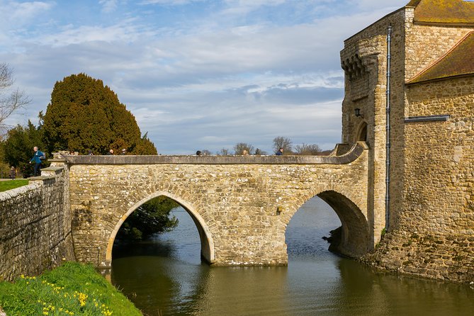 Leeds Castle, Cliffs of Dover and Canterbury Day Trip from London with Guided Cathedral Tour - Suitability and Overall Value