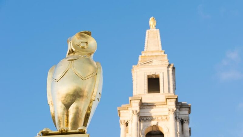 Leeds: City Walking Tour & Exploration Game - Practical Details: Logistics and Accessibility