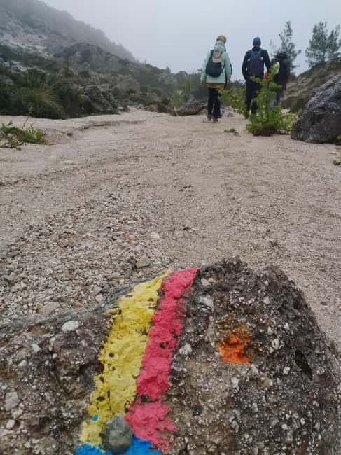 Lefkada : Hike to Eglouvis Fields of Flavor - Visiting the Old American Base and Saint Donatos Chapel