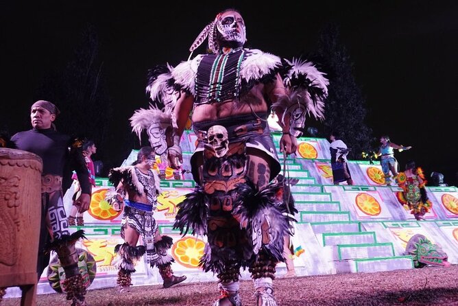 Legendary Day of the Dead Night Show in Xochimilco - Exploring the Xochimilco Canals on a Traditional Trajinera