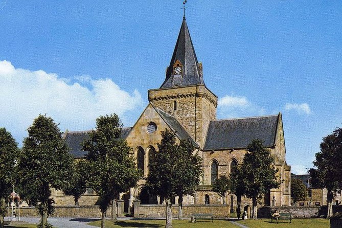 Legendary Dunrobin Castle Tour - Exploring Dornoch: A Charming Highland Town