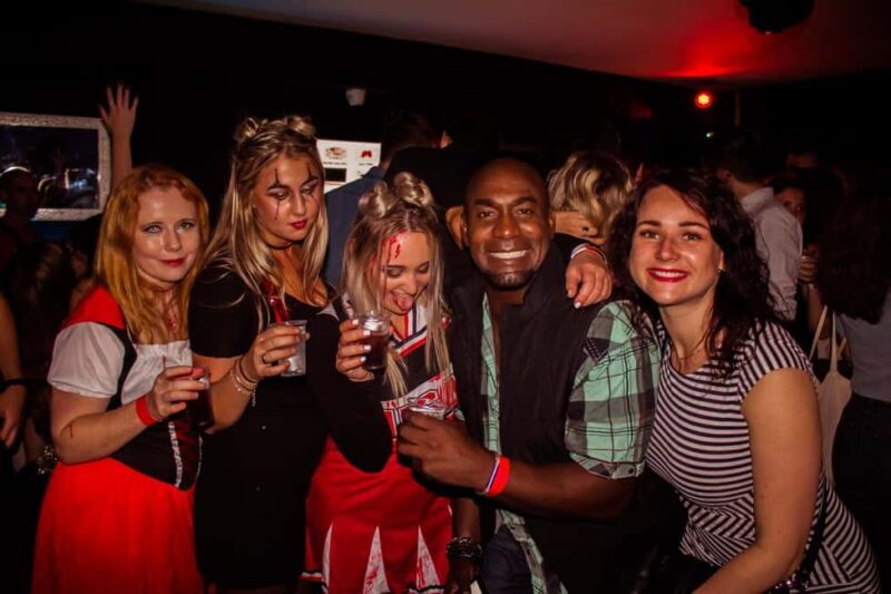 Legendary Halloween Pub Crawl Party in Paris 2026 - Celebrate Halloween in Paris with a Legendary Pub Crawl